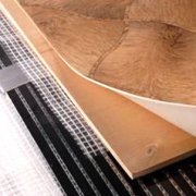 Монтаж на подово отопление под балатум: правила за инсталиране на инфрачервена система