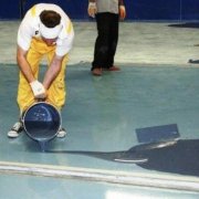 Aling bulk floor ang mas mahusay: pansin sa mga katangian ng patong at hitsura nito
