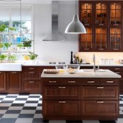 How to lay a tile in the kitchen: analysis of 6 popular layout patterns