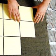 Kuinka valita laattaliima lämpimään lattiaan + sen sovellustekniikan vivahteiden analyysi