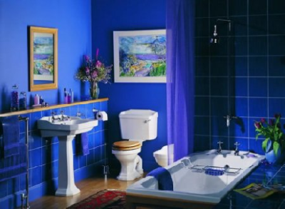 Jubin biru untuk bilik mandi