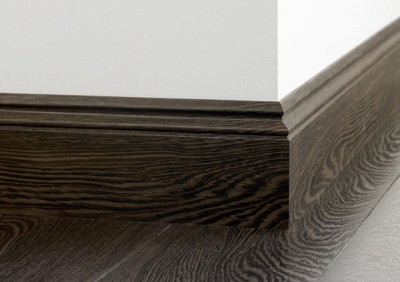 Plinth floor wooden wide - environmental friendliness and reliability
