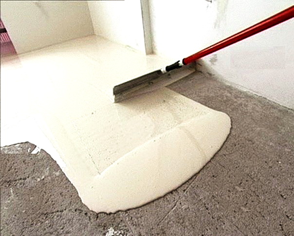 Pašlīmeņojošas polimēra grīdas: īss pārskats par DIY pielietošanas tehnoloģiju