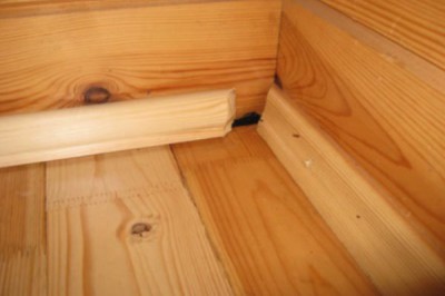Socle en bois pour un plancher en bois