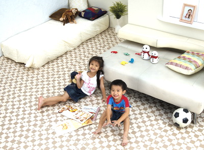 Göra golvet i förskolan: en jämförande översikt över lämpligt golv