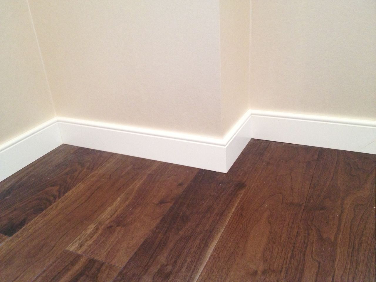 Ultrawood - skirting board for every taste