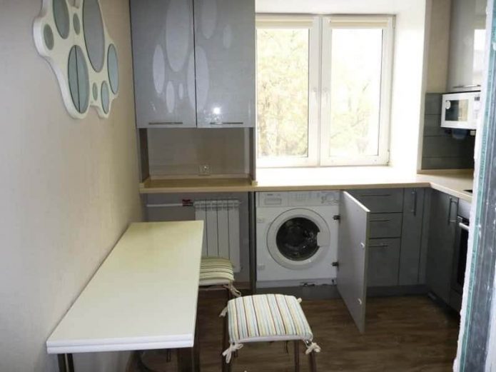 hvor man kan placere en vaskemaskine i en lille lejlighed