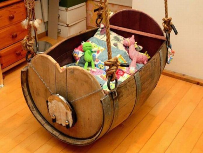 Barrel Crib