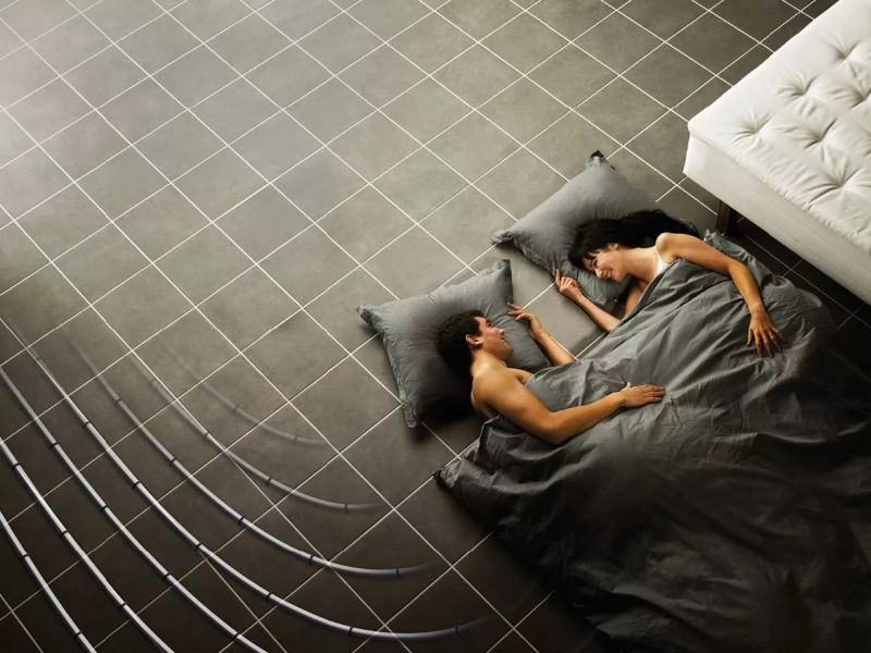 È possibile realizzare un pavimento caldo in camera da letto: gli argomenti a favore e contro