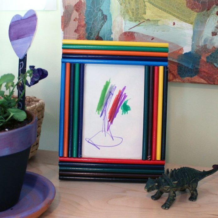 Photo frame from colored pencils