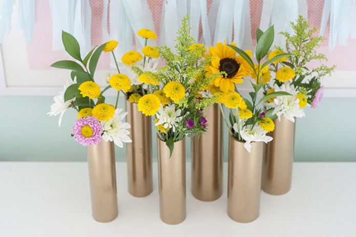 Eleganta vaser från plaströr