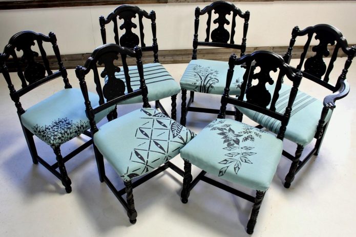 Set de mobles actualitzat de sis cadires