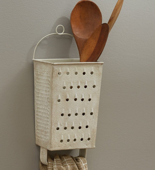 Organizer for cutlery from an old grater