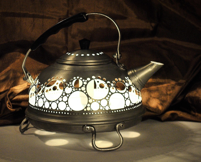 Лампа са чајником