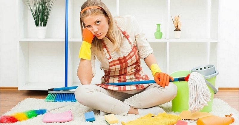 5 greșeli comune care se fac la curățarea unui apartament mic